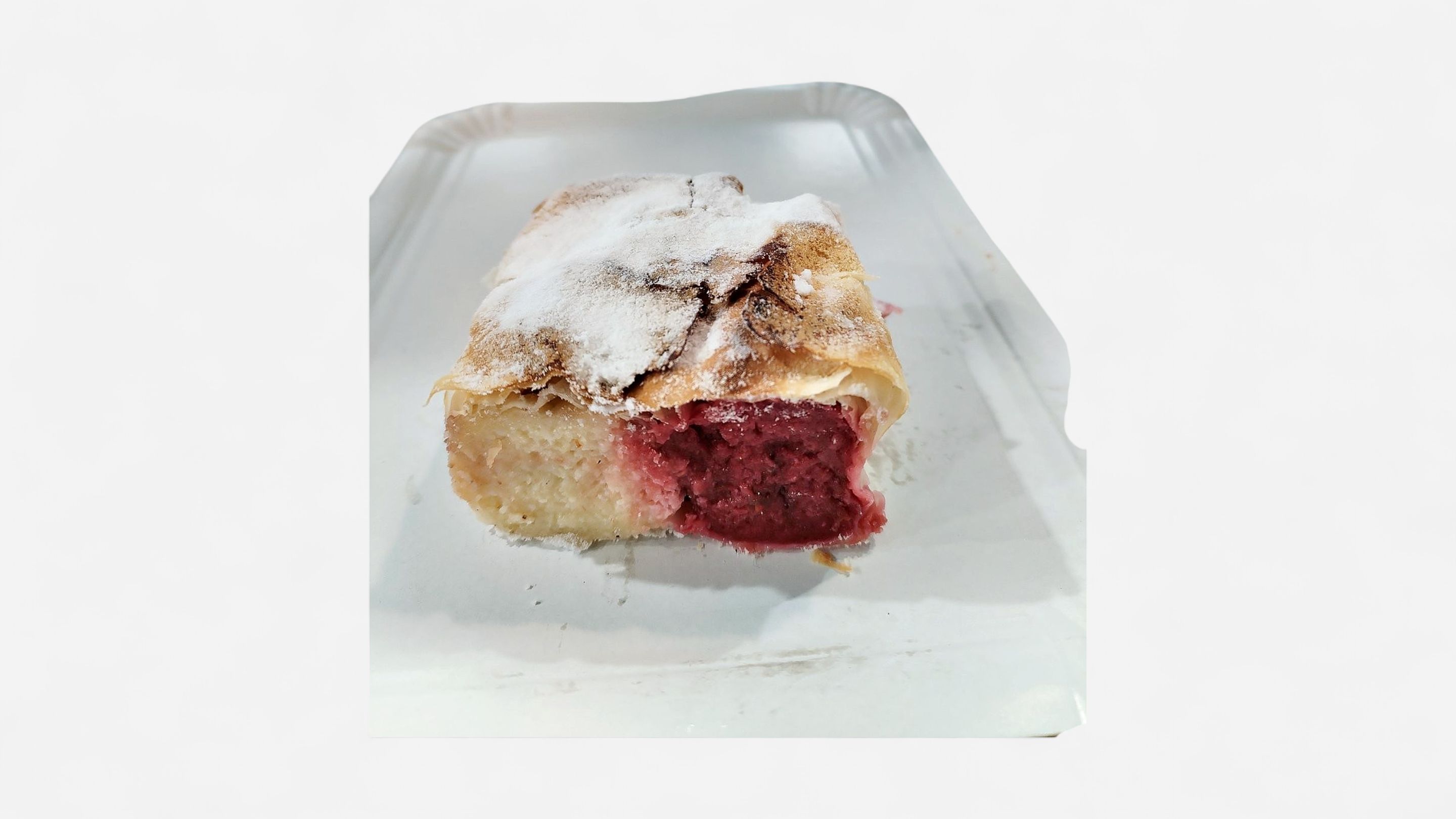 Meggyes-túrós rétes szelet